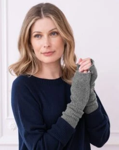 Supersoft Wristwarmers -Wear Luxe Shop 106170 1