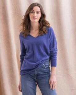 Geelong Slouch V Neck Sweater -Wear Luxe Shop 142171 1