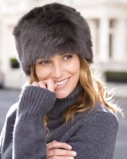 Short Pillar Toscana Hat