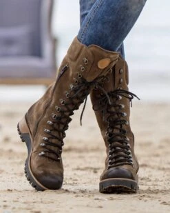 Wilderness Boots -Wear Luxe Shop 65584