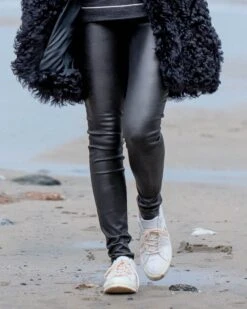 Stretch Leather Leggings