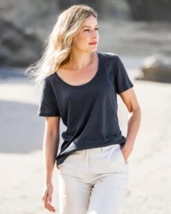 Linen Scoop Neck T-Shirt